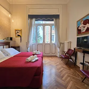 Maison d'hôtes Domus Monamì Luxury, Rome